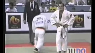 JUDO 1995 World Championships: Toshihiko Koga 古賀 稔彦 (JPN) - Alexandru Ciupe (ROM)