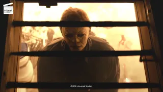 Halloween (2018) : Brûlé vif CLIP HD