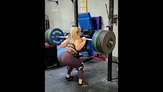 Dani Elle Speegle: CrossFit Squat Workouts | CrossFit Motivation #shorts