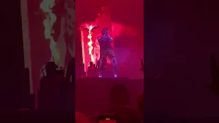 Post Malone singing ‘Take What You Want’ on 08/08/23 in The Woodlands, TX.