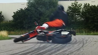 Sliding Highsider! - Big Crash - KTM EXC530 Supermoto