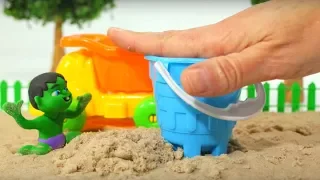 BABY HULK PLAYS WITH SAND ❤ Frozen Elsa & Superhero Babies Play Doh Cartoons For Kids