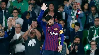 Lionel Messi -  4 Times Applauded by Rival Fans