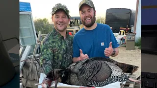 Wisconsin Spring Turkey Hunt, Spot and Stalk.....Bird Down