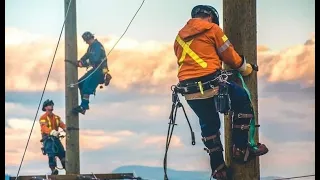 Практика по сносу законно возведенных построек, расположенных в охранных зонах.