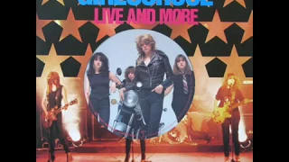 Girlschool (UK) - Demolition Boys (Live)