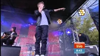 JUSTIN BIEBER - BOYFRIEND - LIVE IN AUSTRALIA 18-7-2012