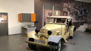 Muzeum trabanta w Zwickau.