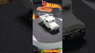 Toyota Land Cruiser TREASURE HUNT 2023 HotWheels Mainline unboxing!