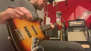 Slugdy Fretless Bass with Fuzz and Delay.