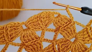 God, how beautiful! A very simple and stylish crochet stitch. Lace square model