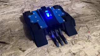 I Built a (1 Pound) Battlebot!