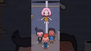 She works as a dancer to feed the children All Parts | Toca Boca Story