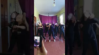 Покотиловская ООШ танец с масками учителей