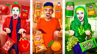 MELHORES COMIDAS DA SUA COR EM 24 HORAS!! (VERMELHO VS LARANJA VS VERDE)