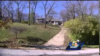 Man claims abandoned homes are up for grabs