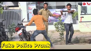 Fake Police Prank | Bhasad News | Pranks in India