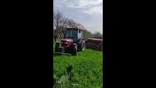 підкормка пшениці аміачною селітрою #mahindra 8000 #трактор  #рек #лайк #село