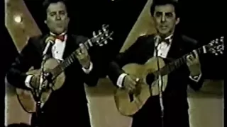 LOS HISPANOS DE PUERTO RICO - ALMA ADENTRO