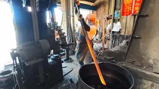 World's Sharpest tuna knife - Forging a long knife out of high manganese steel