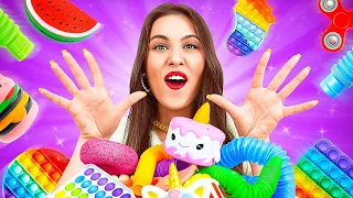 COMO FAZER BRINQUEDOS FIDGET VIRAIS GRÁTIS || Meninas: Malvada x Legal! DIYs, por 123 GO! SCHOOL