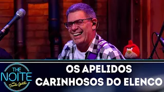 Descubra os apelidos carinhosos do elenco | The Noite (11/04/18)