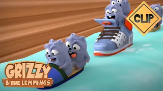 🎿Lemmings are sledding!🐻Grizzy & the Lemmings