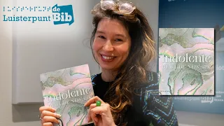 Dewi de Nijs Bik leest 'Indolente' in voor Luisterpuntbibliotheek