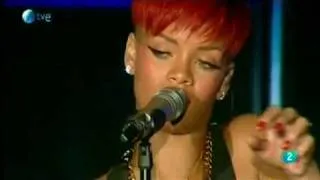 Rihanna at Rock in Rio Festival   Fire bomb