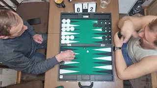 Короткие нарды (BACKGAMMON) - Как играть и как выигрывать?