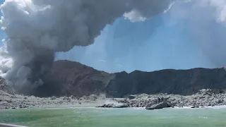 White Island: Tourist filmt Vulkanausbruch in Neuseeland