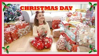 🎄CHRISTMAS DAY OPENING PRESENTS 2018 PART 1