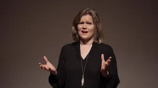 Training leaders to restore a planet in crisis | Hafdis Hanna Ægisdóttir | TEDxReykjavik