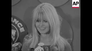New York city - Brigitte Bardot arrives for premier of movie