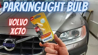 Volvo XC70 | How to replace the parkinglight bulb |