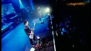 Muse - New Born [Hullabaloo Live In Paris 2001]