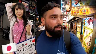 CRAZY NIGHTLIFE in Tokyo, Japan 🇯🇵 Streets of Shinjuku & Kabukicho