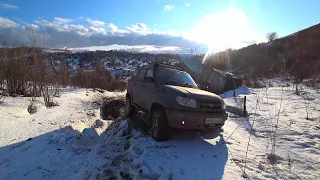 УАЗ Патриот и Волга штурмуем подъем в гору OffRoad.