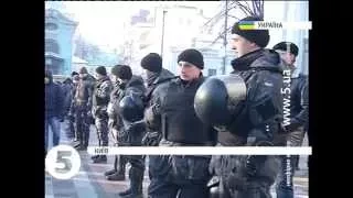 Протести під ВР: "За" та "проти" "міністерства правди"