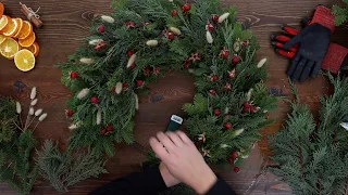 Foraging in Our Garden to Make a Wreath! 🌲❤️🌲  // Garden Answer