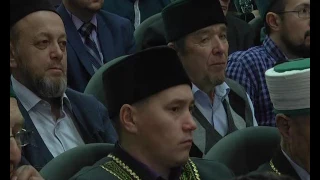 Муфтий Татарстана совершил намаз в мамадышской мечети