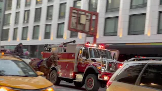 FDNY Vehicles with Sirens and Horns in Manhattan Compilation