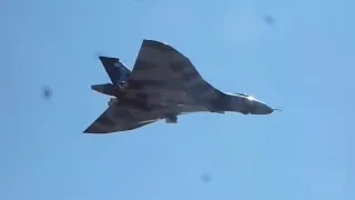 Unmistakeable roar of Vulcan bomber