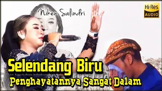 SELENDANG BIRU || PENGHAYATAN YANG DALAM DARI NIKEN SALINDRI