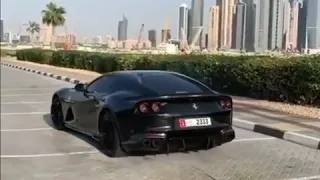 Ferrari 812 SuperFast Acceleration