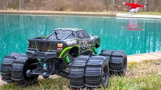 WILL IT DRIVE ON WATER!! (MONSTER TRUCK XMAXX MOD)