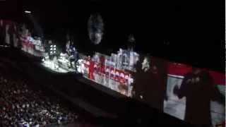 Roger Waters - Another Brick in the Wall pt. 1 & 2 [HD] - Argentina 17/3/2012