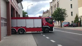 Straż pożarna:Wyjazd alarmowy SGRchem-eko z JRG 2 Gorzów do pożaru hali w Zielonej górze