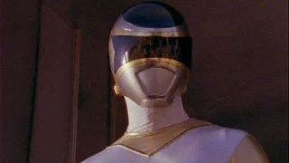 Silver Ranger's First Scene and Fight | Survival of the Silver | In Space | Power Rangers Official