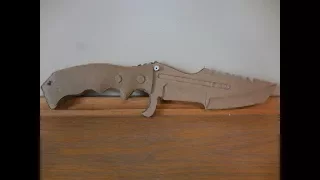 ★ Huntsman Knife | Cardboard